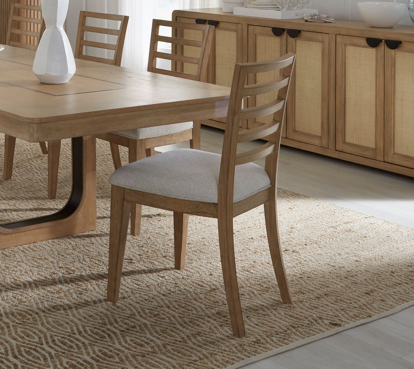 Escape - Console With Reversible Panel Doors - Glazed Natural Oak / Natural Cane