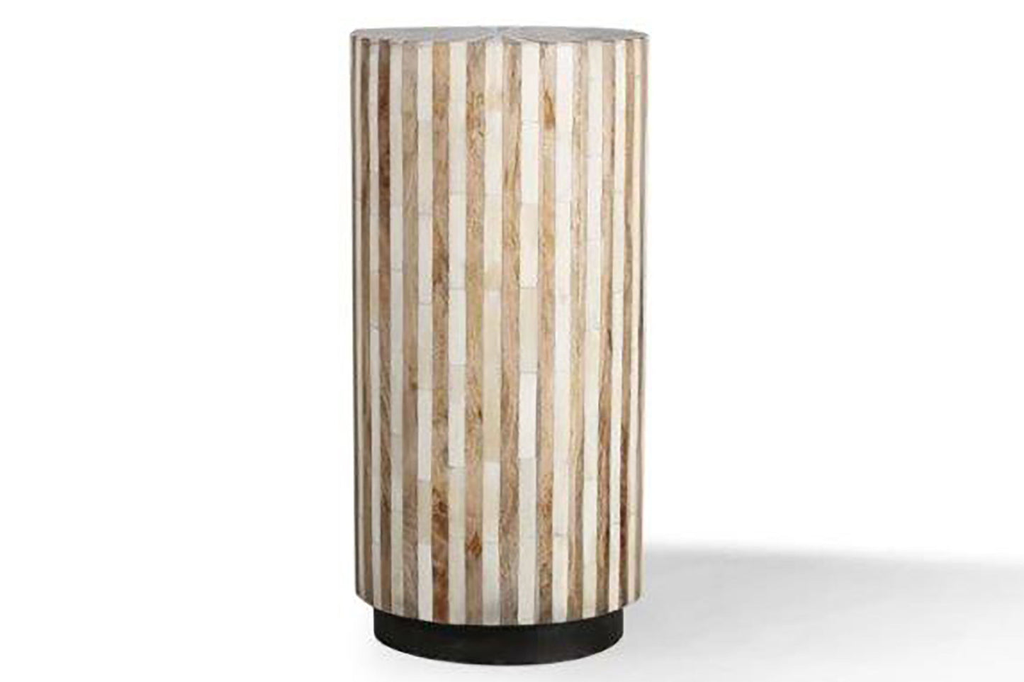 Crossings - Downtown Cocktail Table With 2 Chairside Tables - Amber