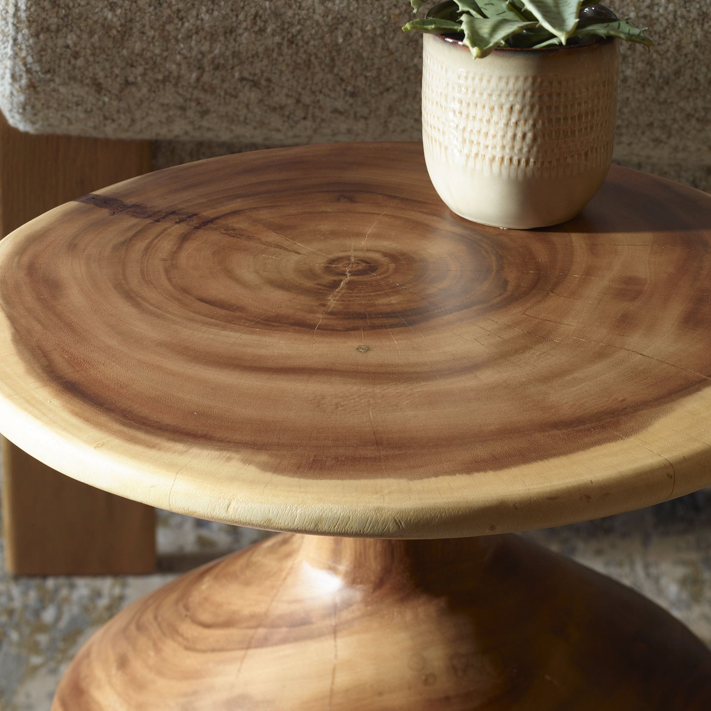 Lynx - Hourglass Accent Table - Dark Brown