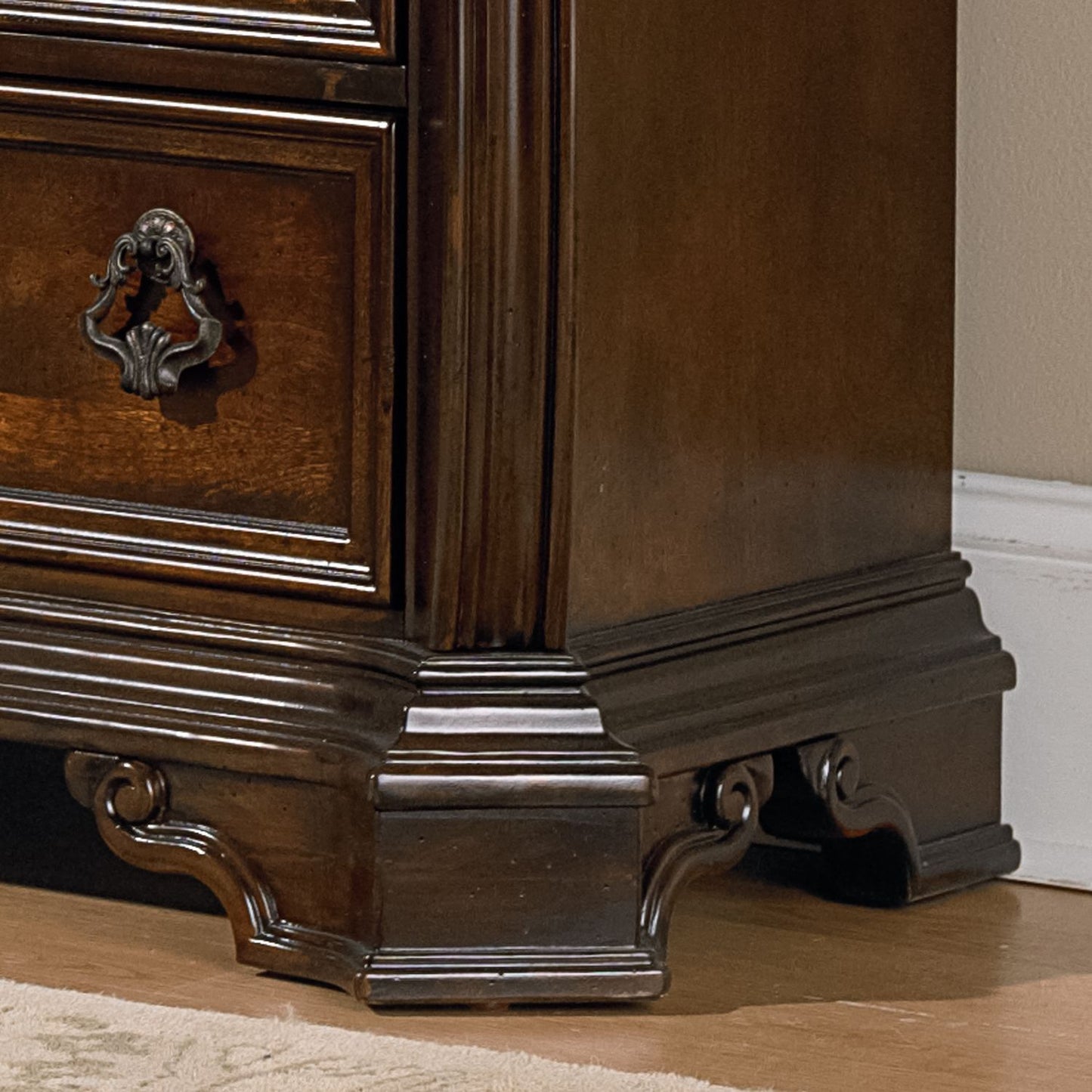 Arbor Place - 6 Drawer Chest - Dark Brown