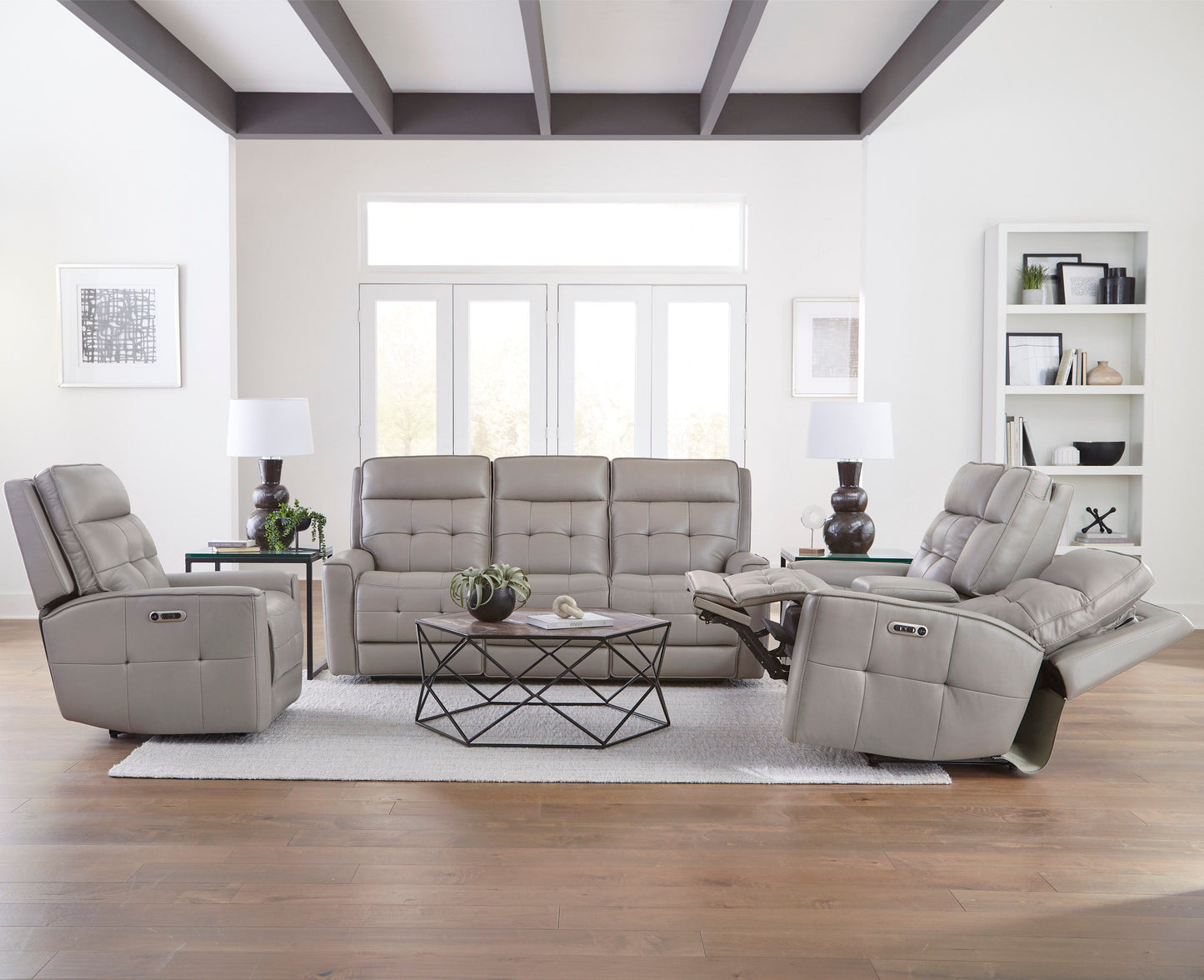 Canterbury - Power Zero Gravity Recliner