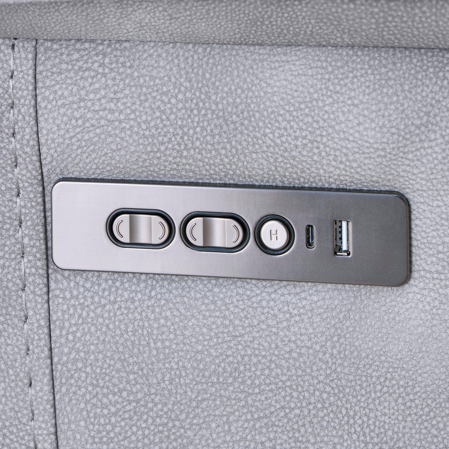 Gladiator - 6 Piece Modular Power Reclining Sectional