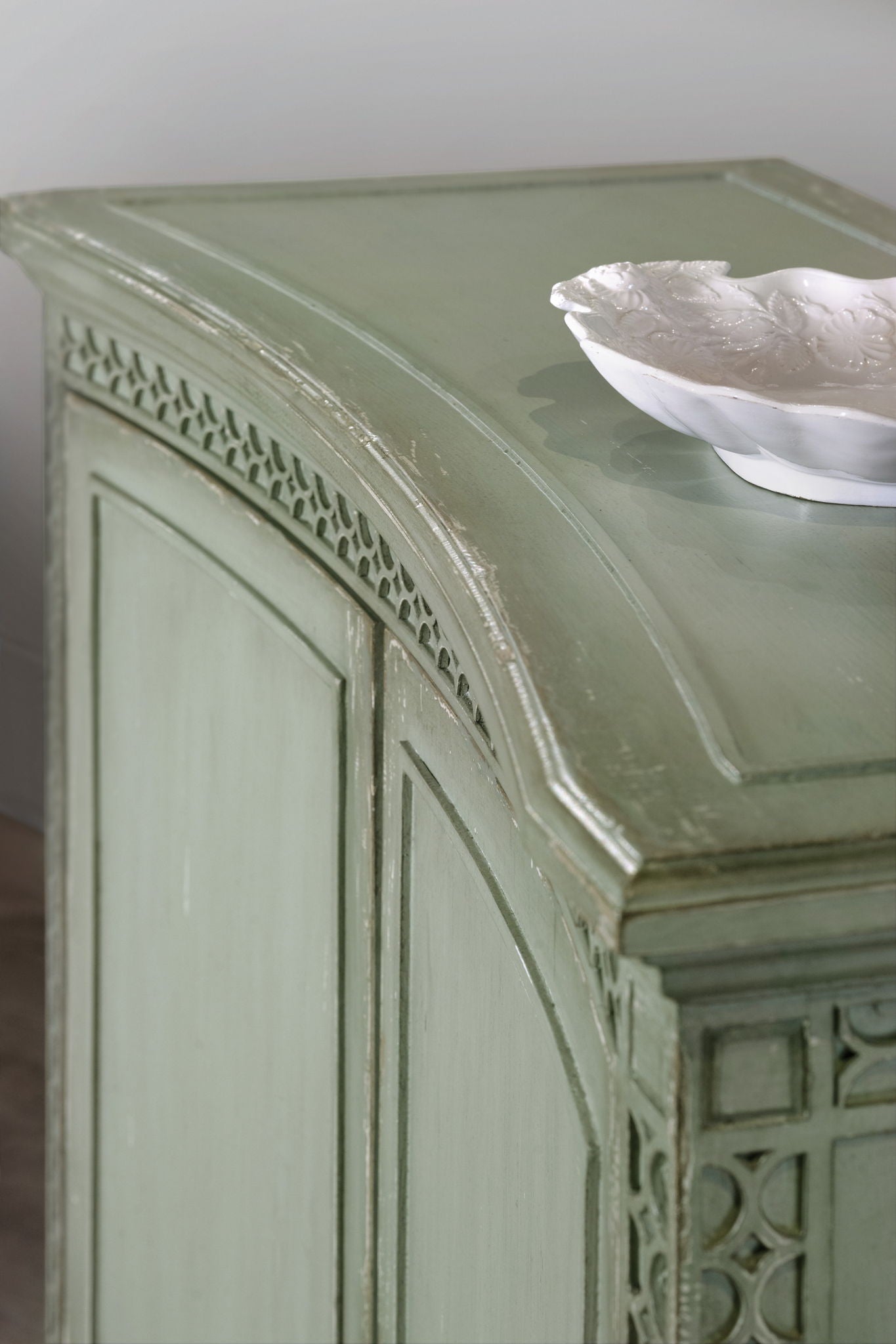 Charleston - Two-Door Accent Chest