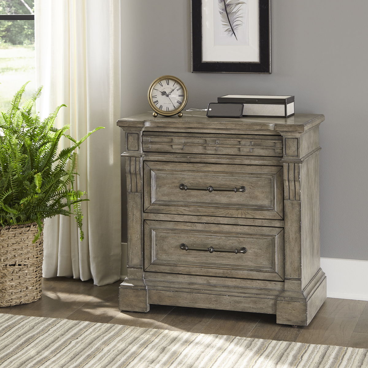 Town & Country - 3 Drawer Nightstand with Charging Station - Medium Brown