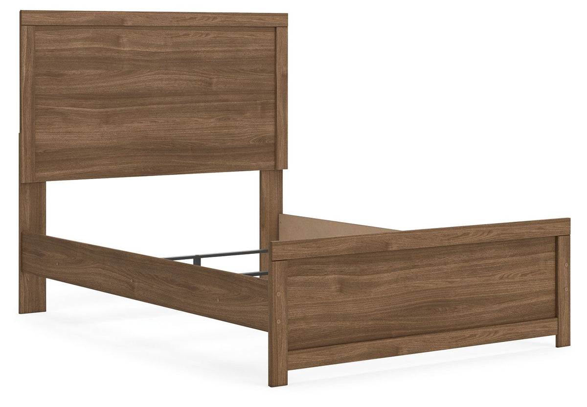 Broachmyn - Panel Bedroom Set
