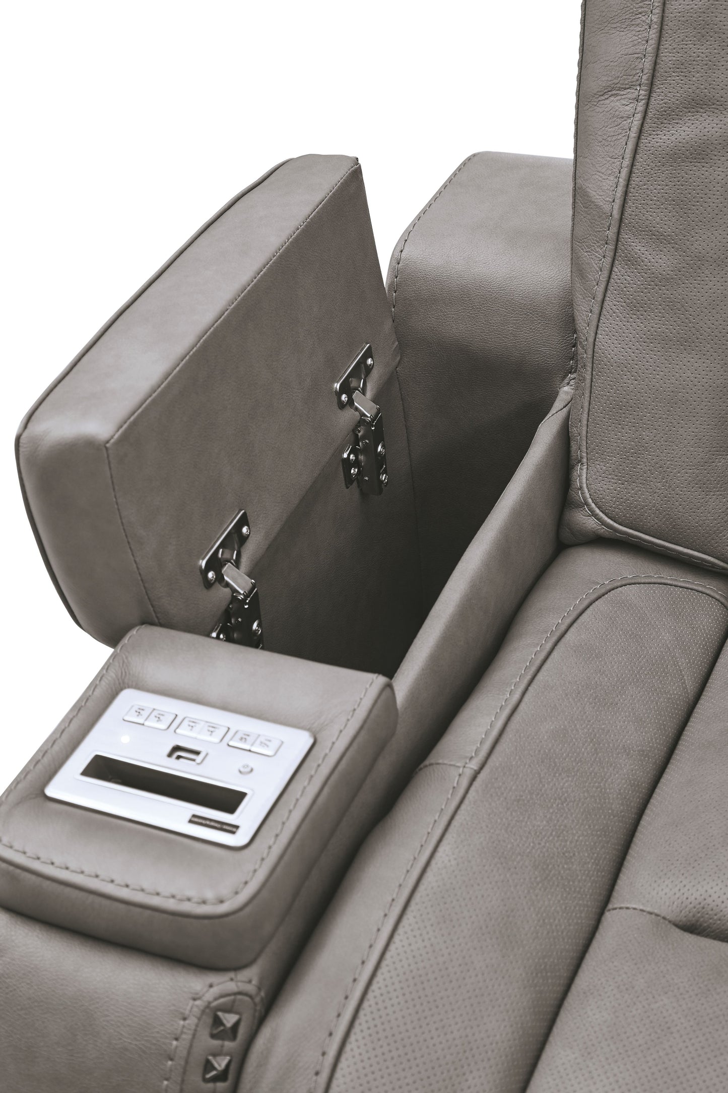 The Man-Den - Power Reclining Loveseat