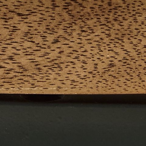 Noraluna - Round Table