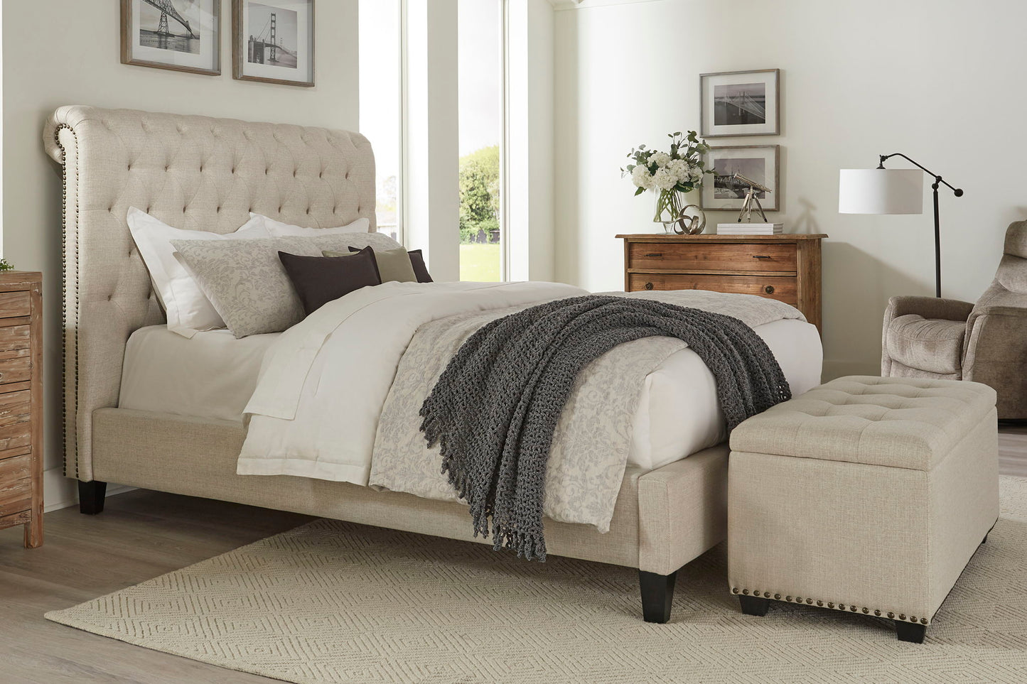 Cameron - Upholstered Bed