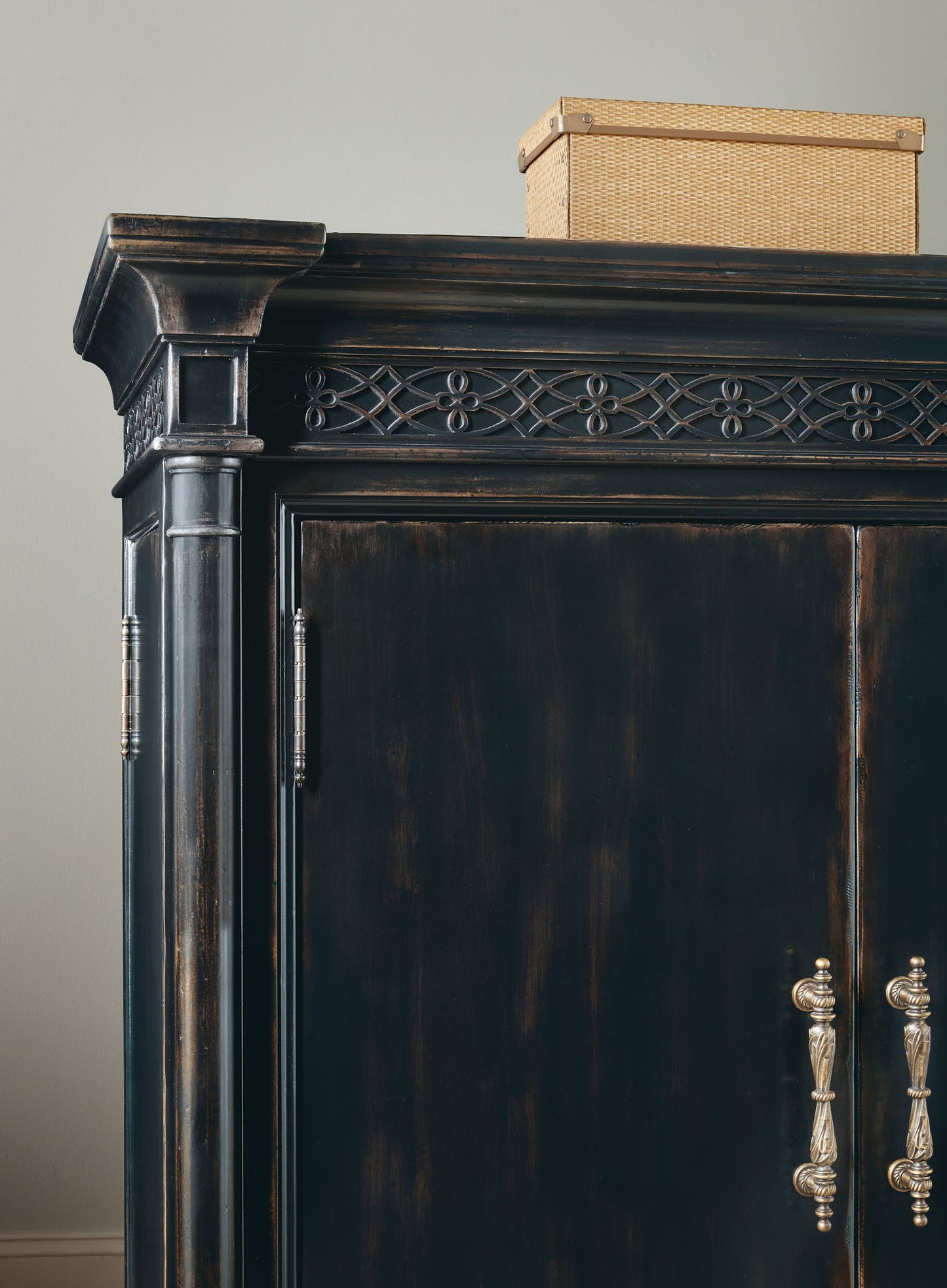 Charleston - Jewelry Armoire - Black