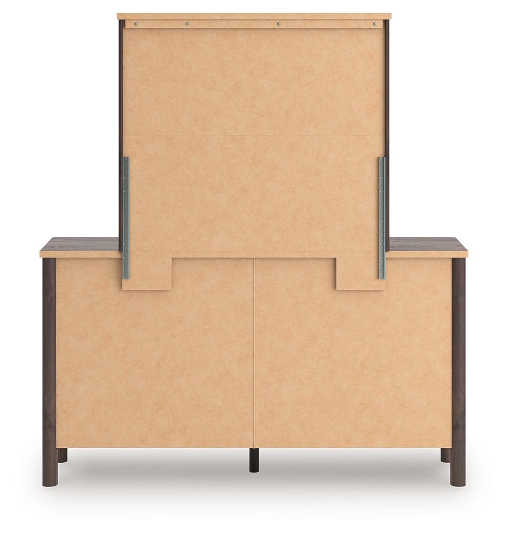 Pamytta - Panel Platform Bedroom Set