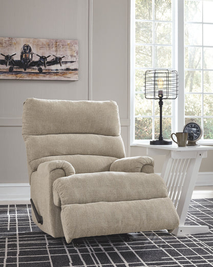 Man Fort - Rocker Recliner