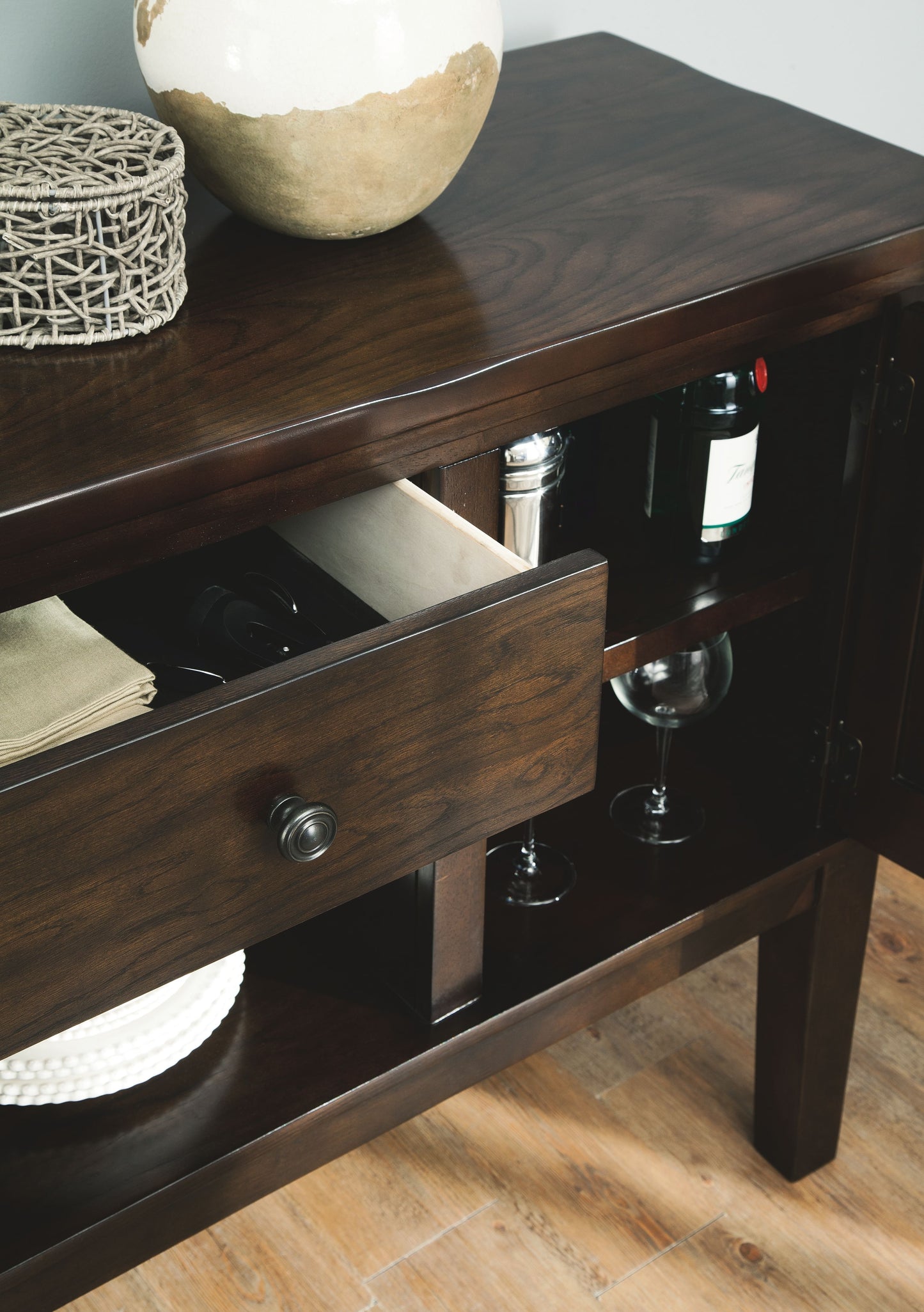 Haddigan - Dark Brown - Dining Room Server