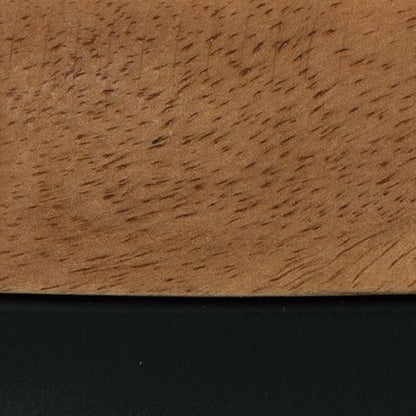 Noraluna - Round Table