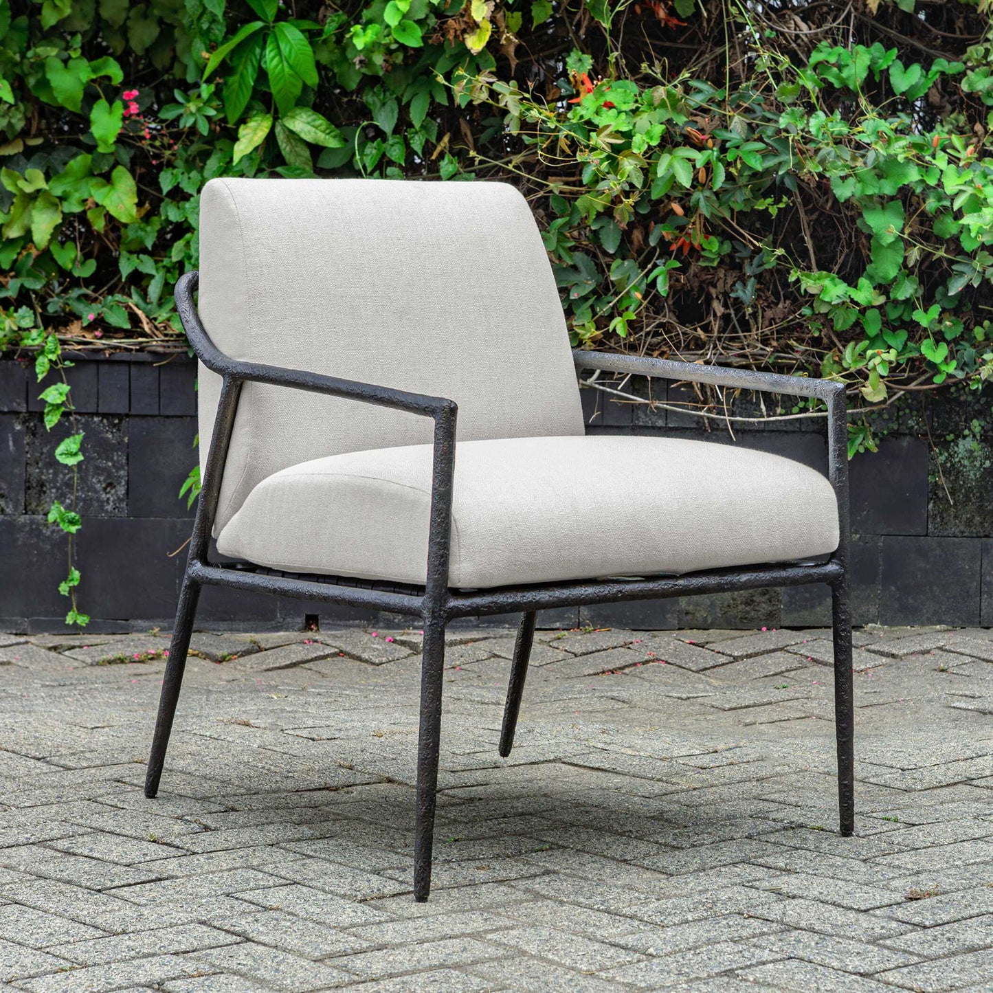 Thayer - Outdoor Upholstered Lounge Chair - Bronze / White