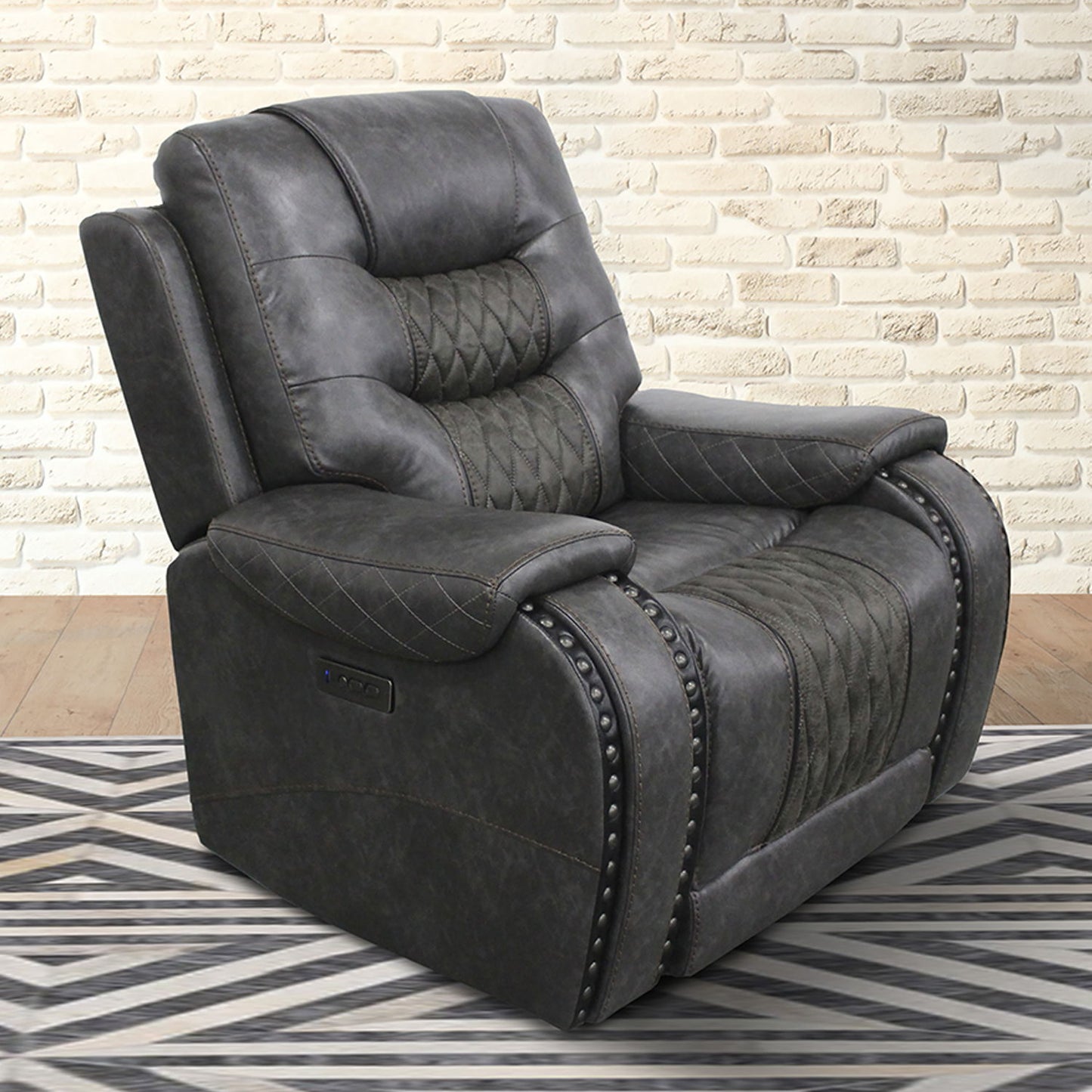 Outlaw - Power Reclining Sofa And Recliner - Stallion