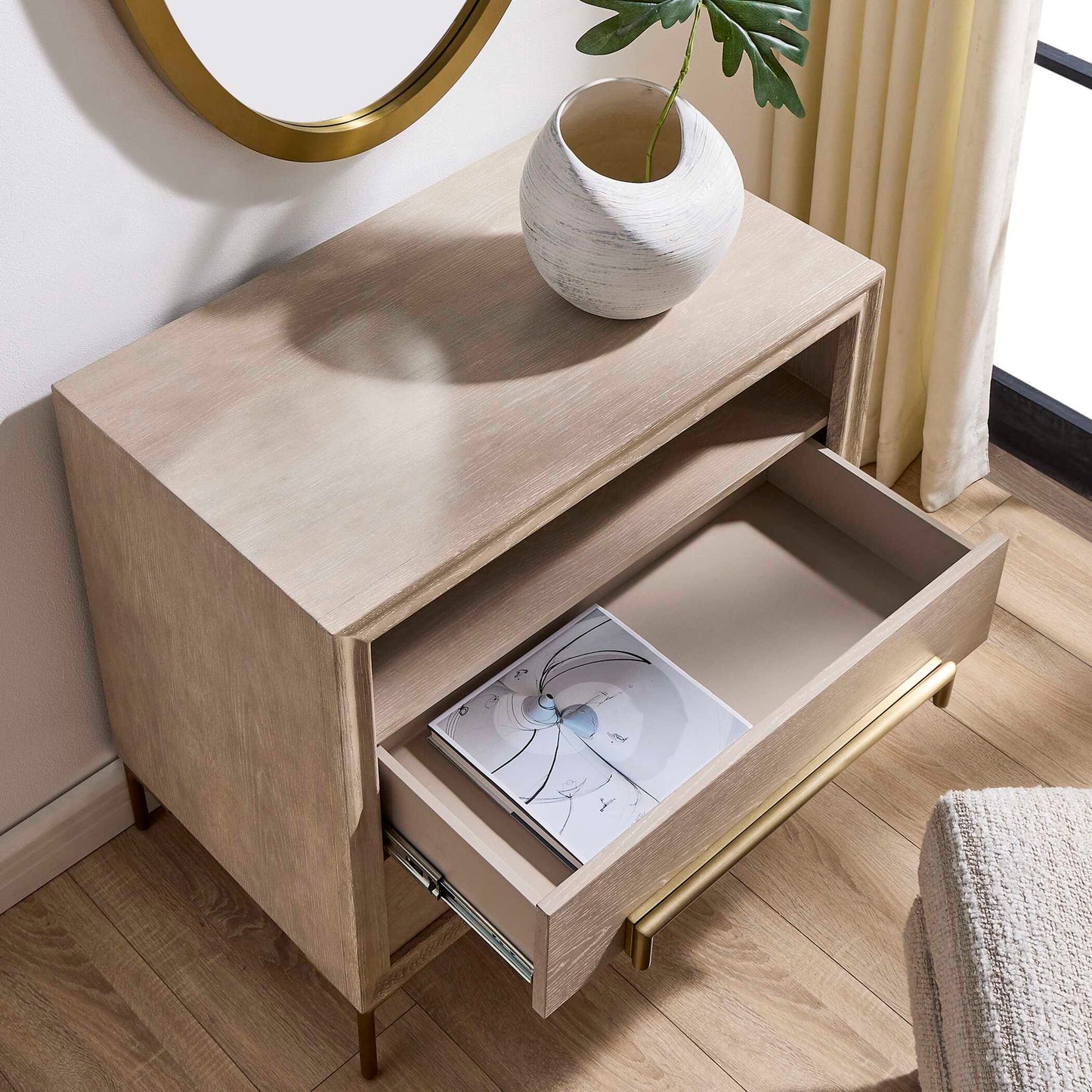 Alessia - Modern Side Table - Light Oak