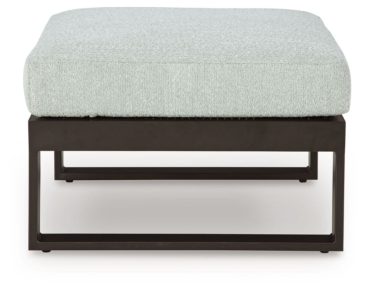 Beachloft - 4 Piece Outdoor Sectional