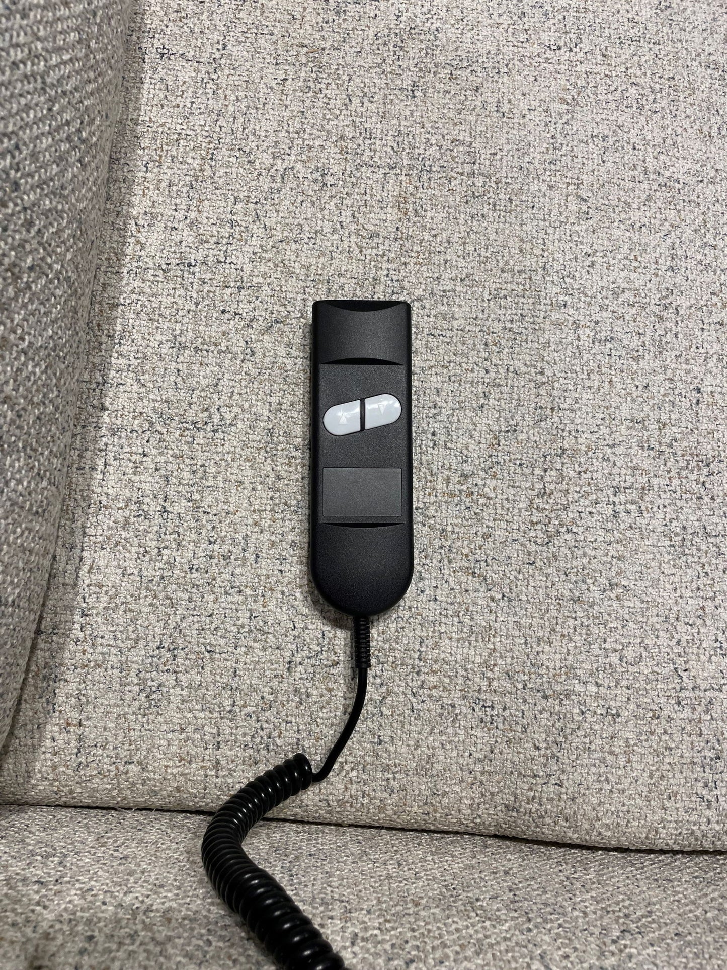 Thriller - Power Lift Recliner