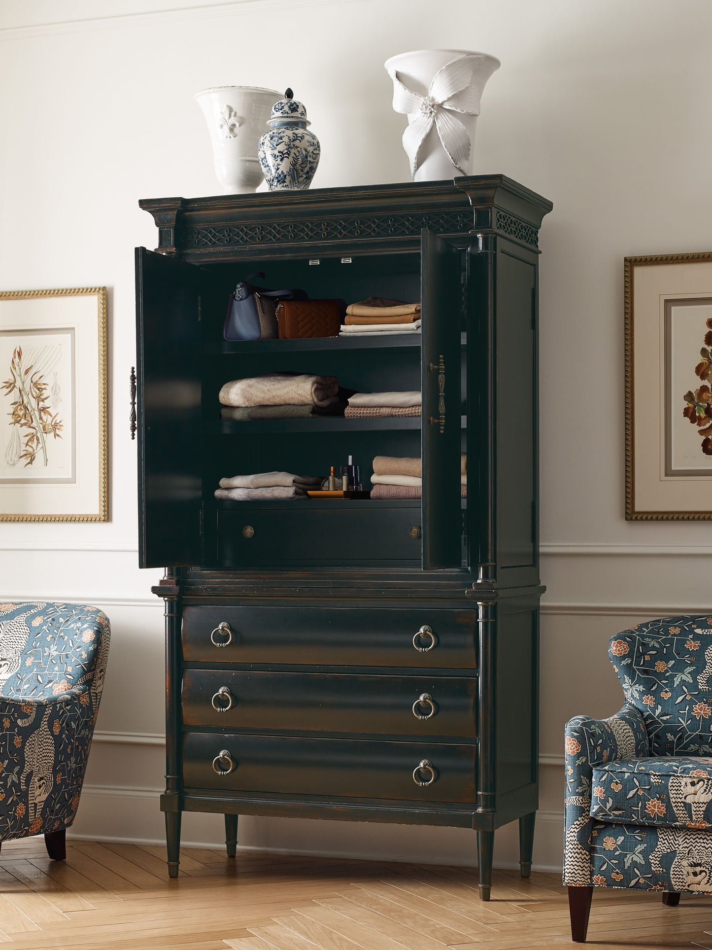 Charleston - Jewelry Armoire - Black