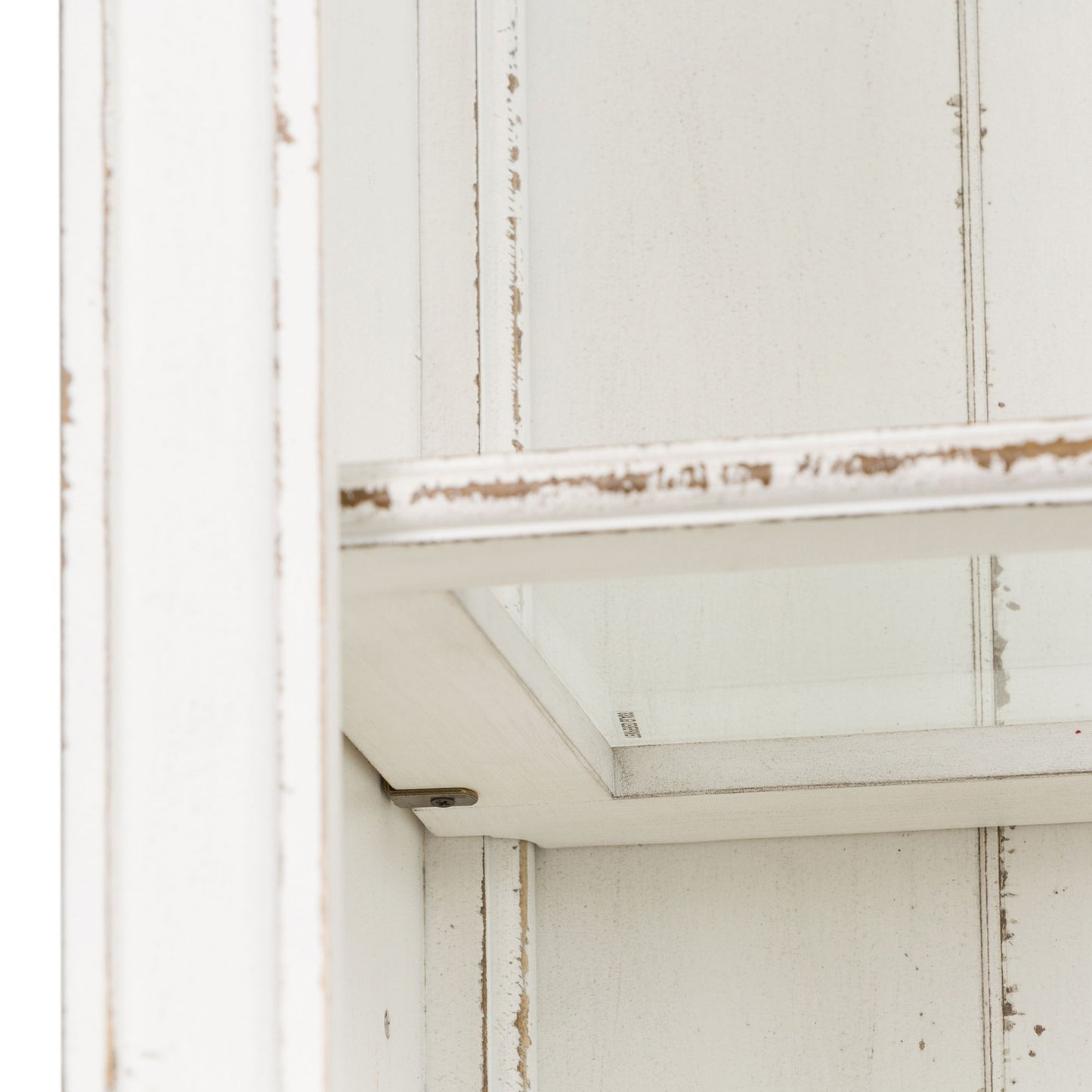 Magnolia Manor - Left Pier - White