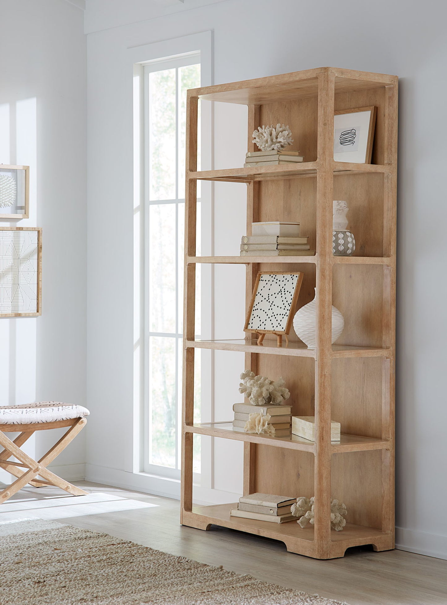 Retreat - Etagere - Beige