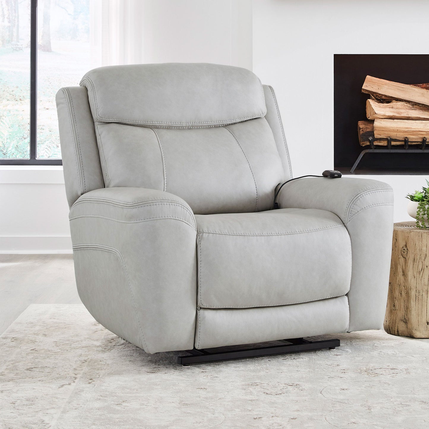 Callahan - Power Lift Recliner With Heat And Massage