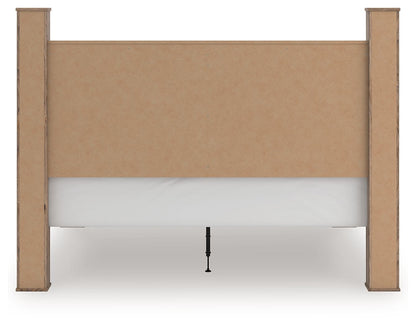 Rusticott - Poster Bedroom Set