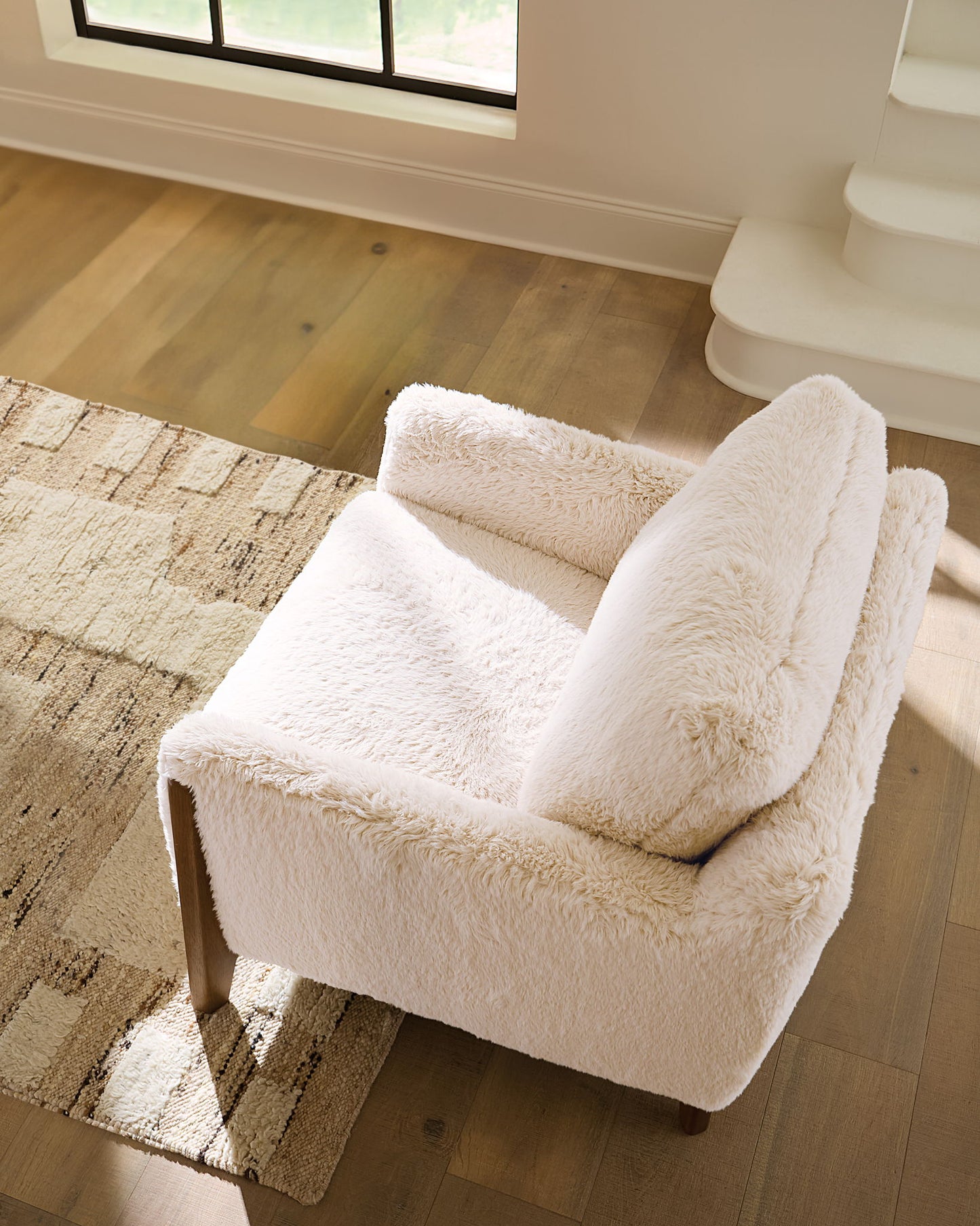 CC - Cynthia Chair - Beige