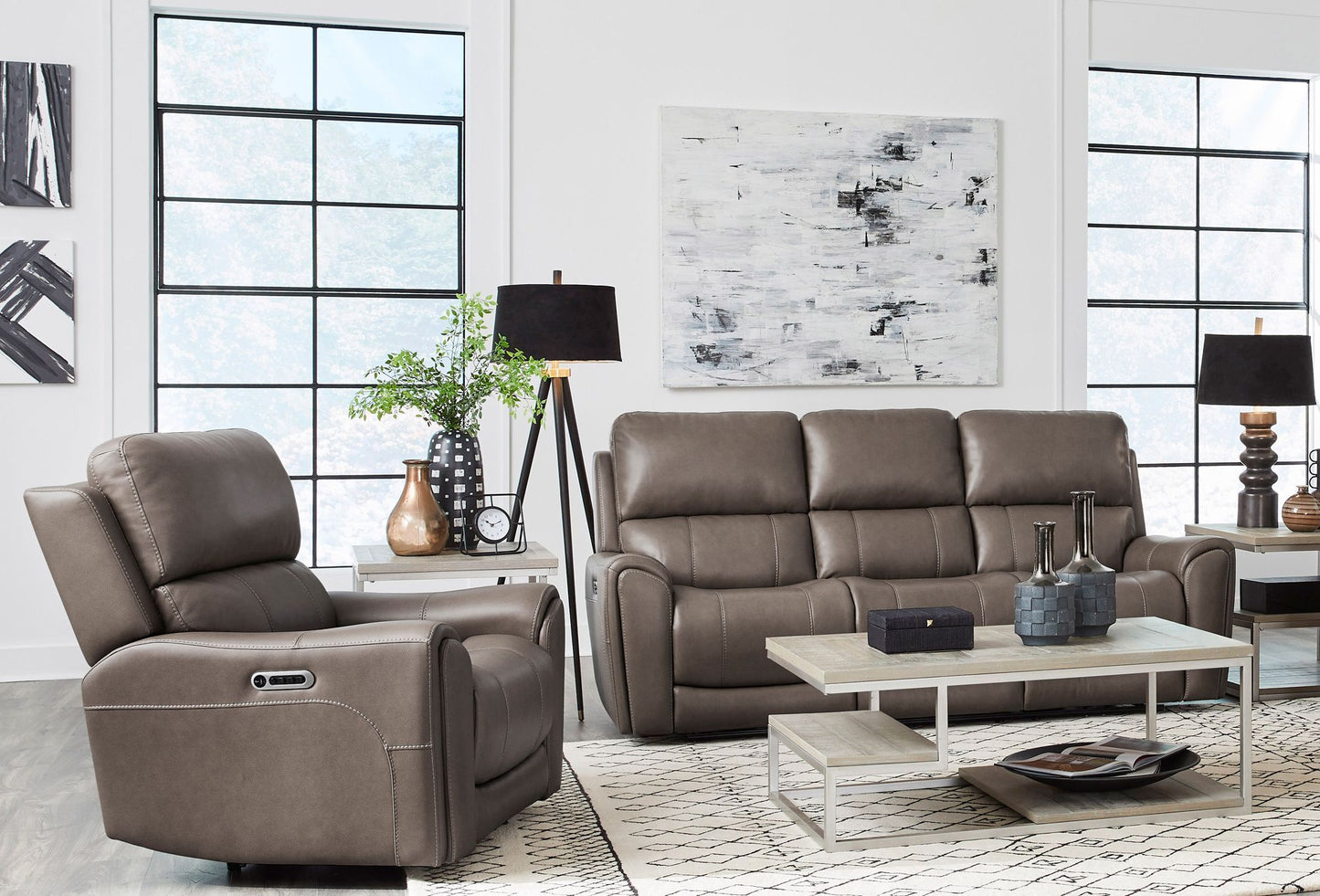 Hancock - Zero Gravity Power Recliner P3