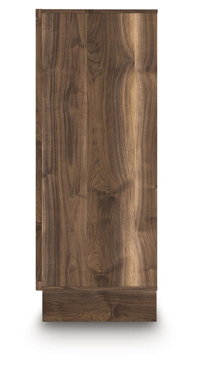 Chirason - Brown - Five Drawer Wide Chest