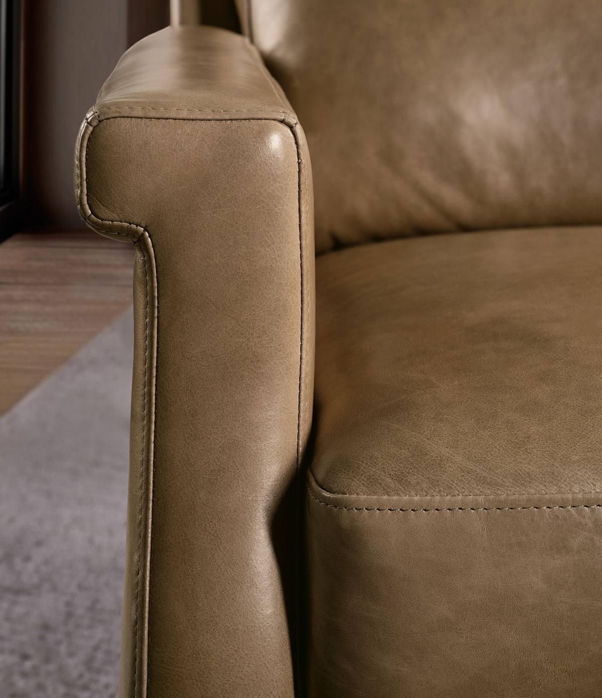 RC - Kaufman ZG Swivel Power  Recliner With  Pop-Up Headrest