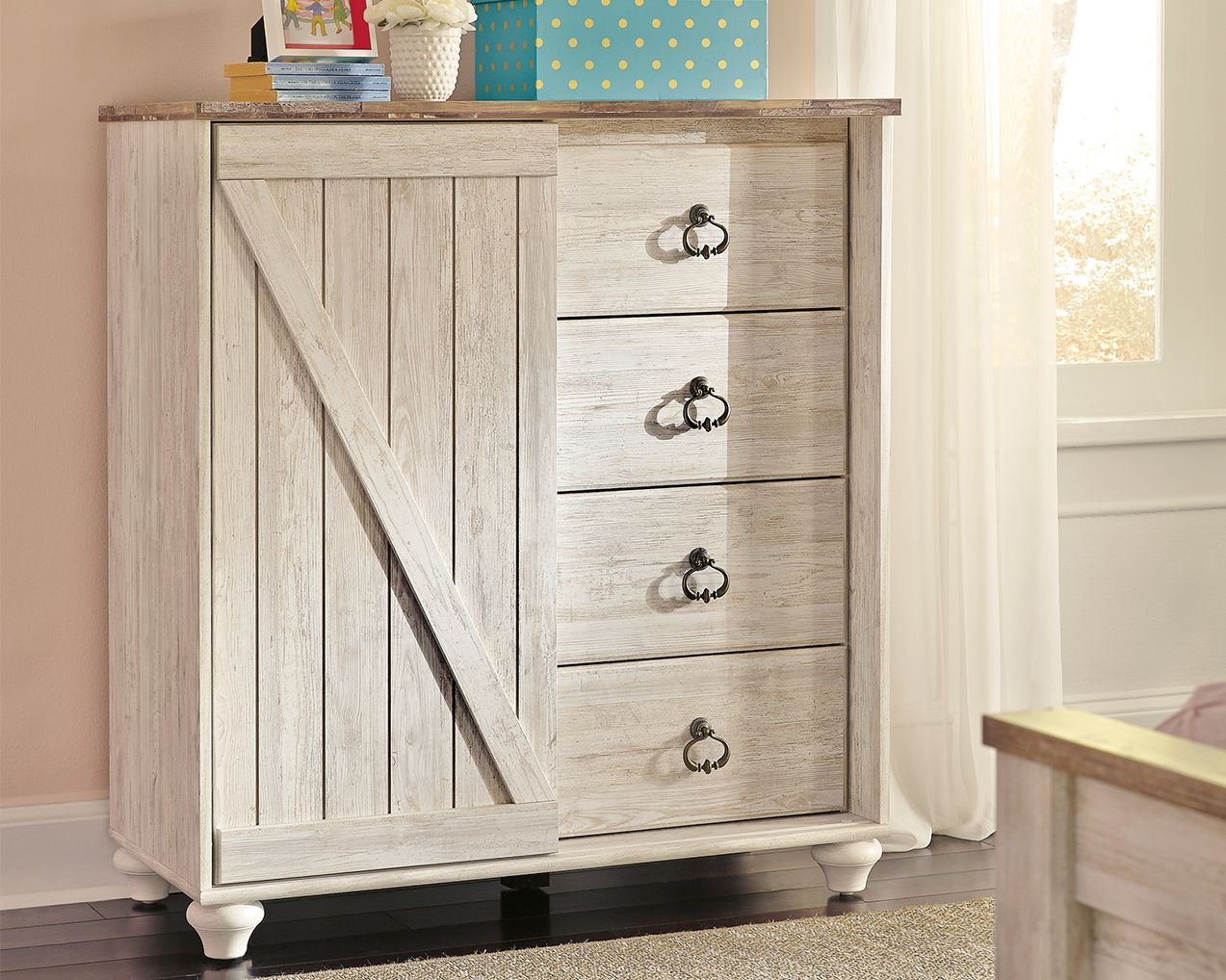 Willowton - Whitewash - Dressing Chest