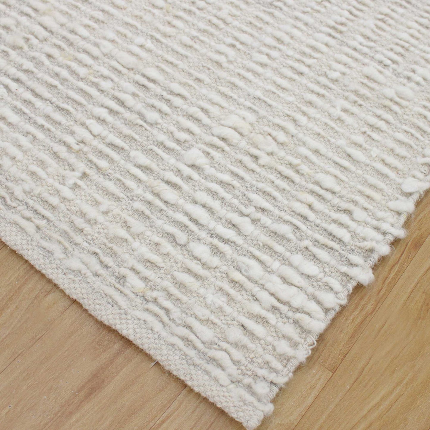 Lovelle - Soft Wool Rug