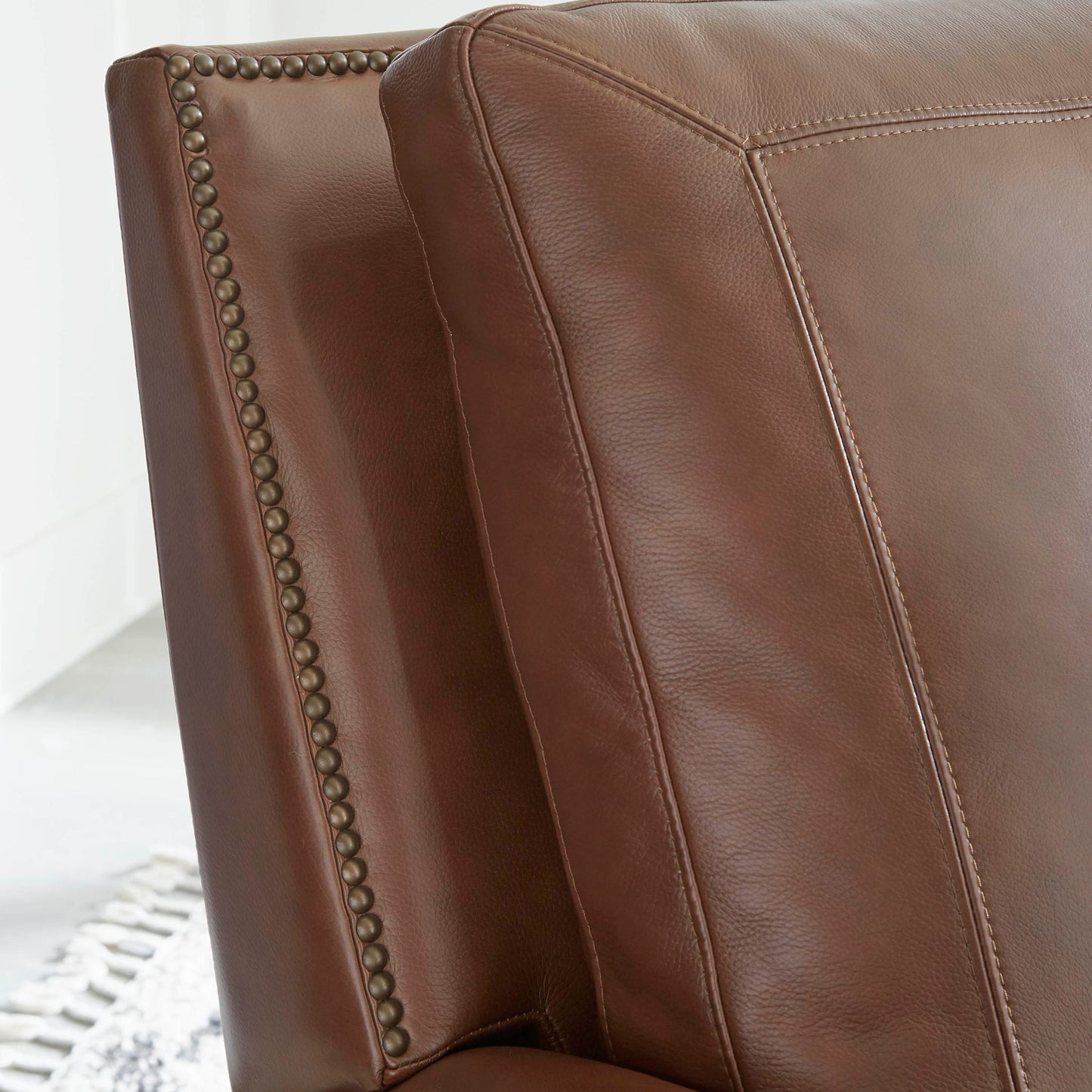 Hunter - Power Cordless High Leg Recliner
