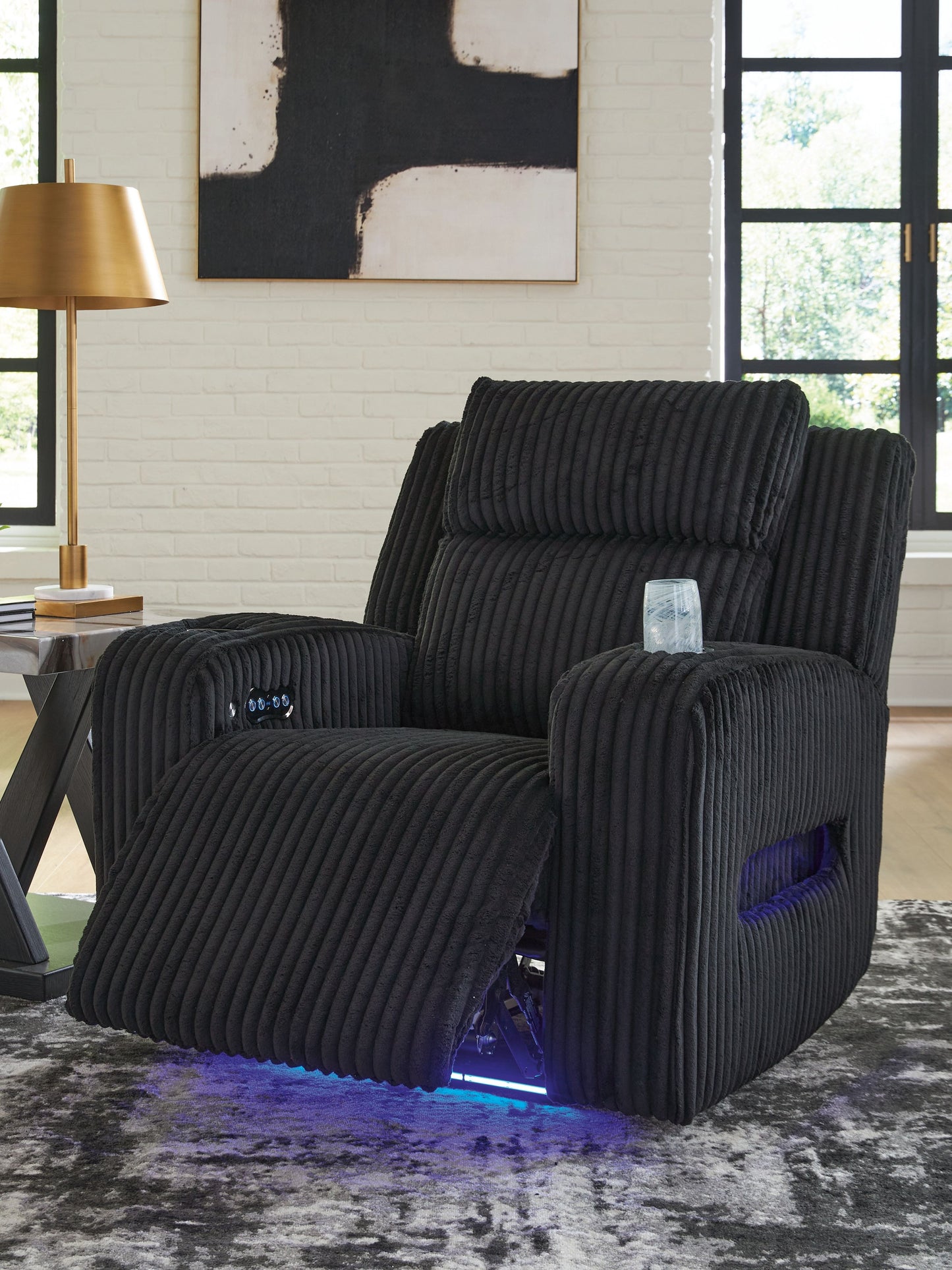 Forest Lake - Recliner With Adj Headrest