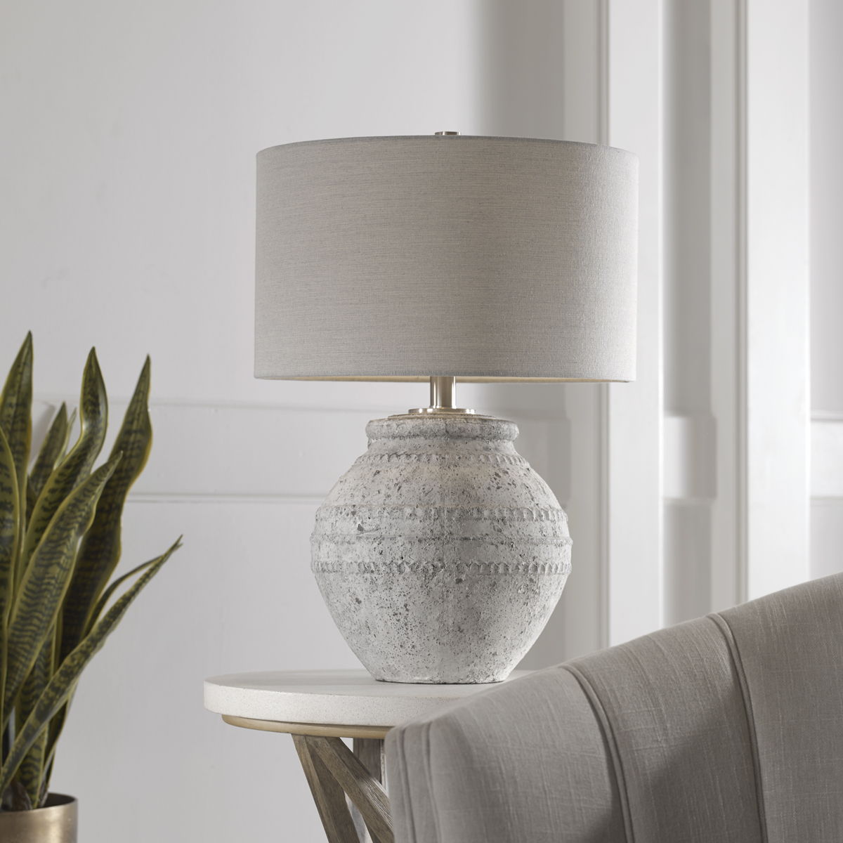 Montsant - Stone Table Lamp - Pearl Silver