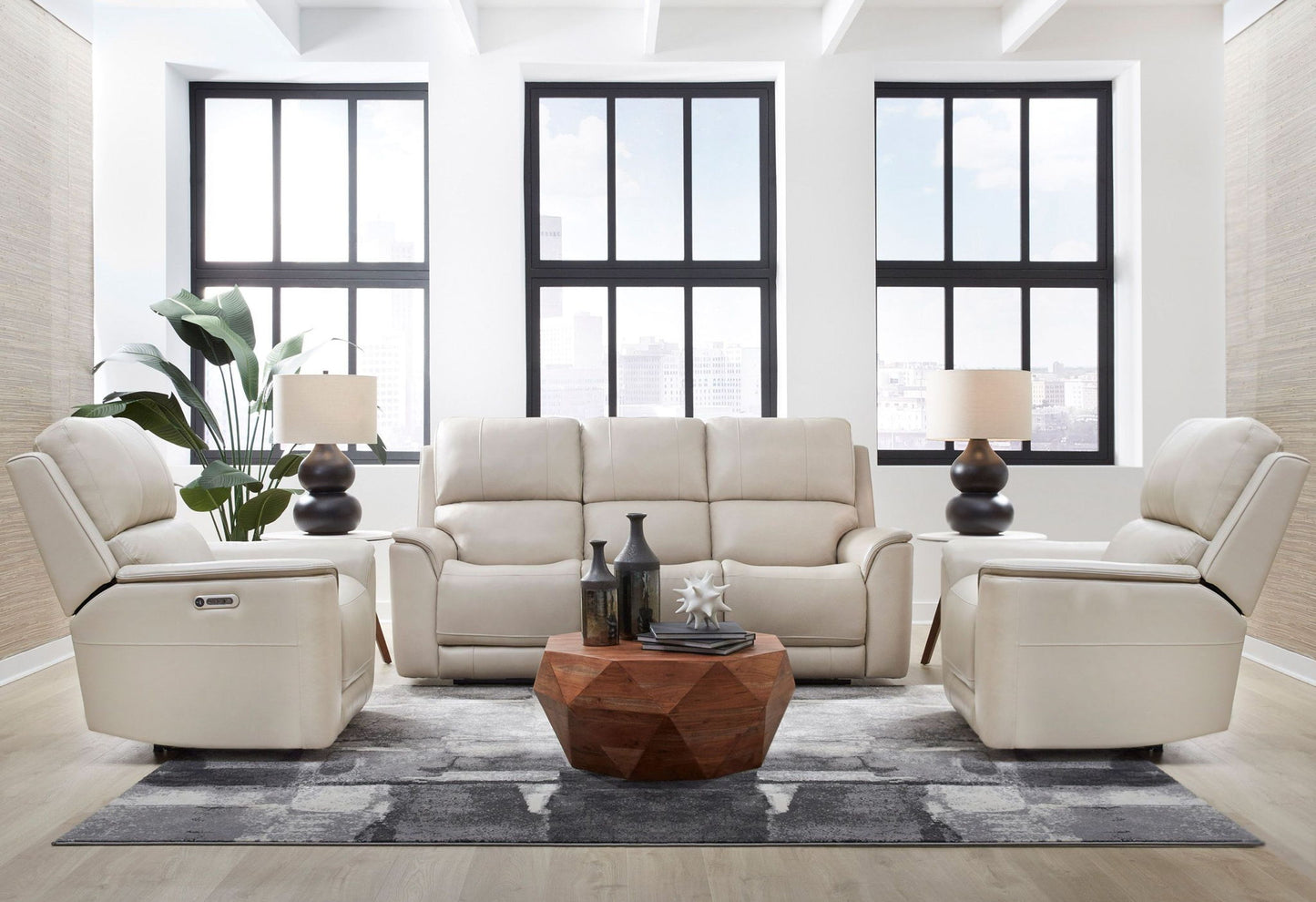 Easton - Zero Gravity Power Recliner P3