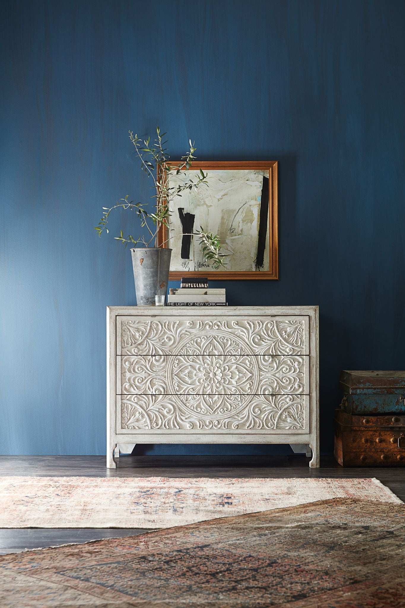 La Grange - Accent Chest