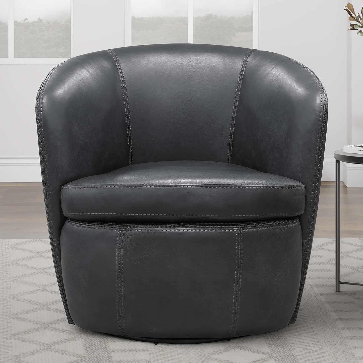 Barolo - Swivel Club Chair