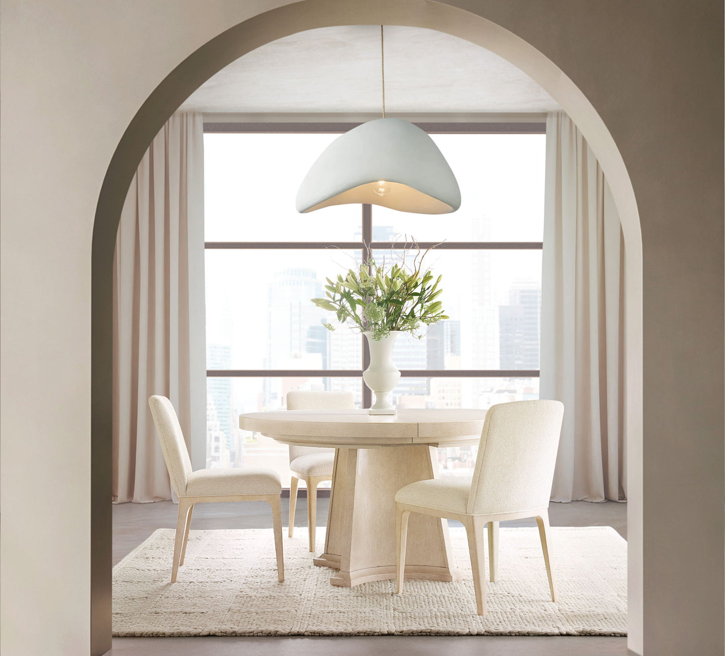 Westwood - Round Dining Table With One 20" Leaf - Beige