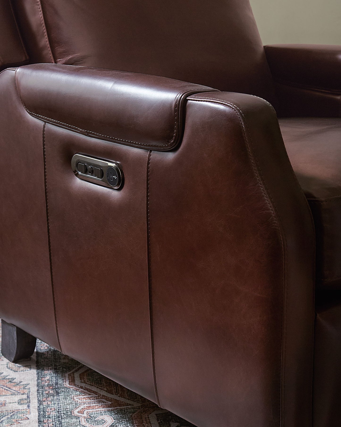 RC - Nelson Power Recliner With Power Headrest