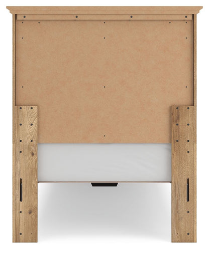 Makidern - Storage Bedroom Set