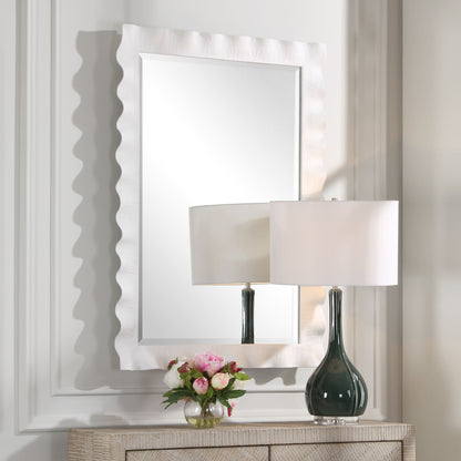 Haya - White Scalloped Mirror