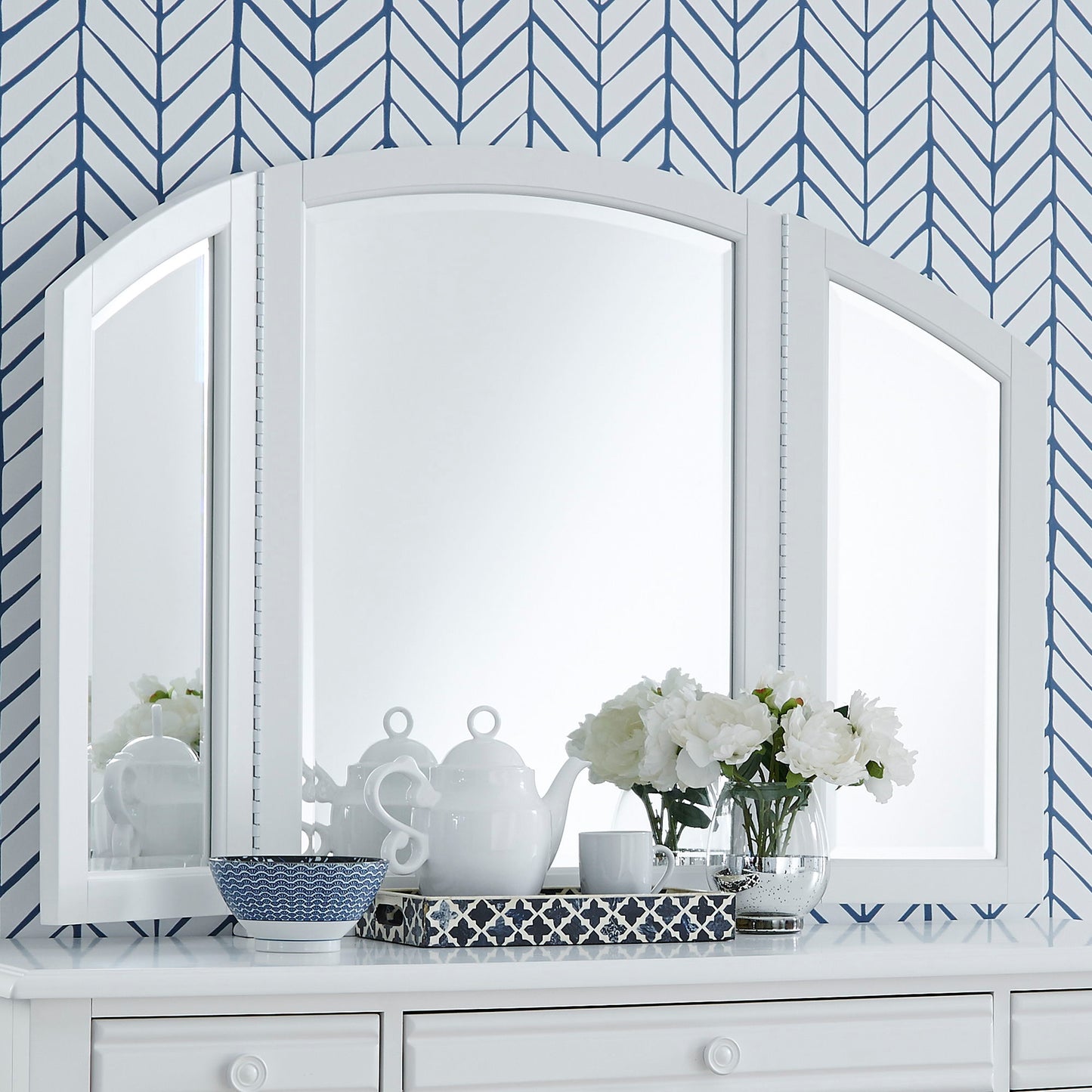 Summer House - 3 Piece Vanity Set - White