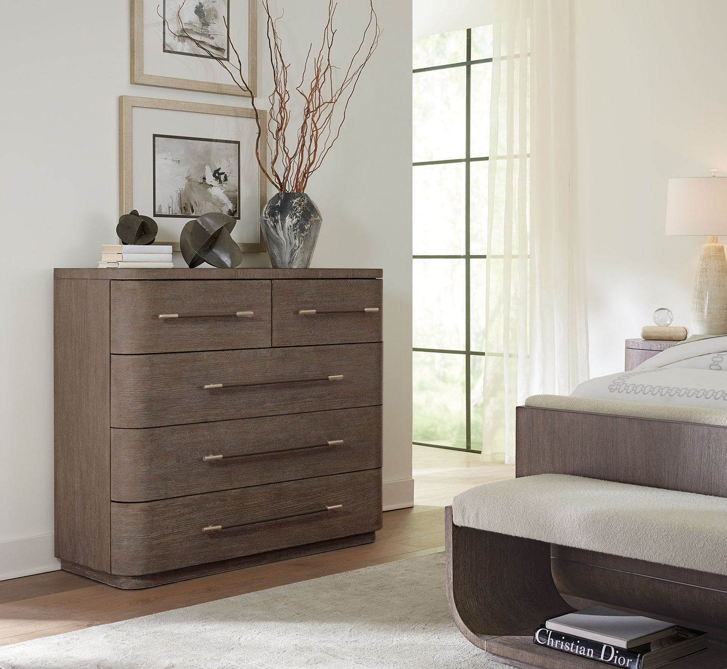Modern Mood - Bachelors Chest