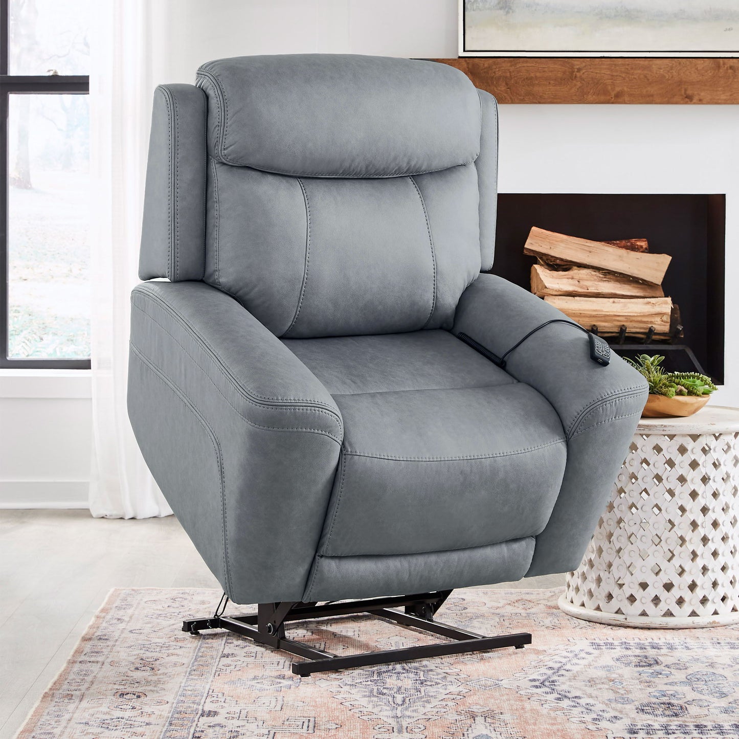 Callahan - Power Lift Recliner With Heat And Massage (Set of 2)